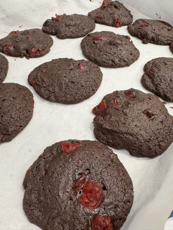 Chocolate Cherry Drop Cookies [Recipe]